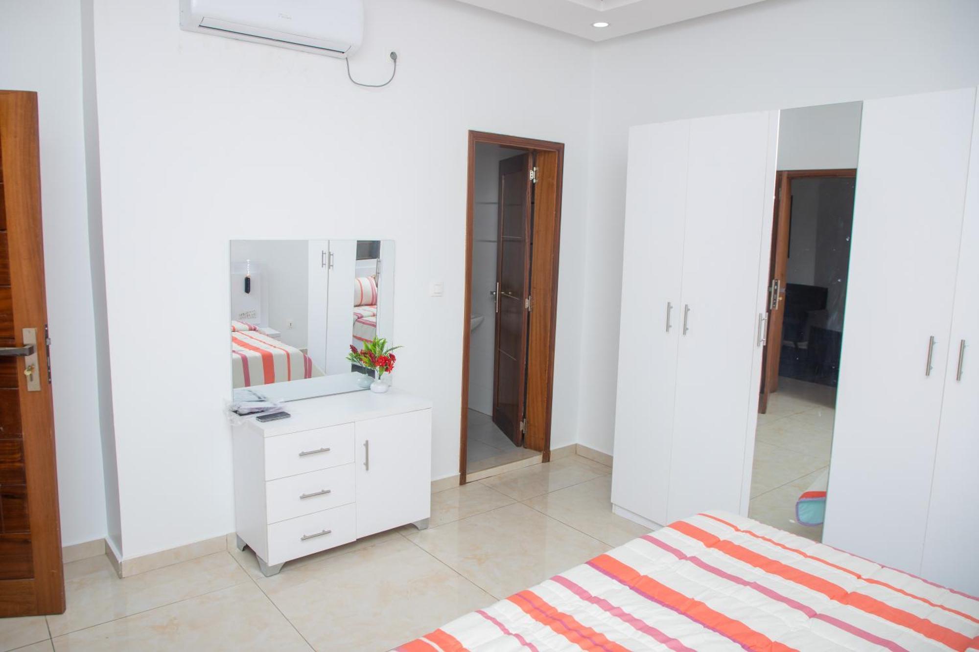Residence Teranga Immo Luxe Residence Ndoumbe Sylla Dakar Eksteriør billede